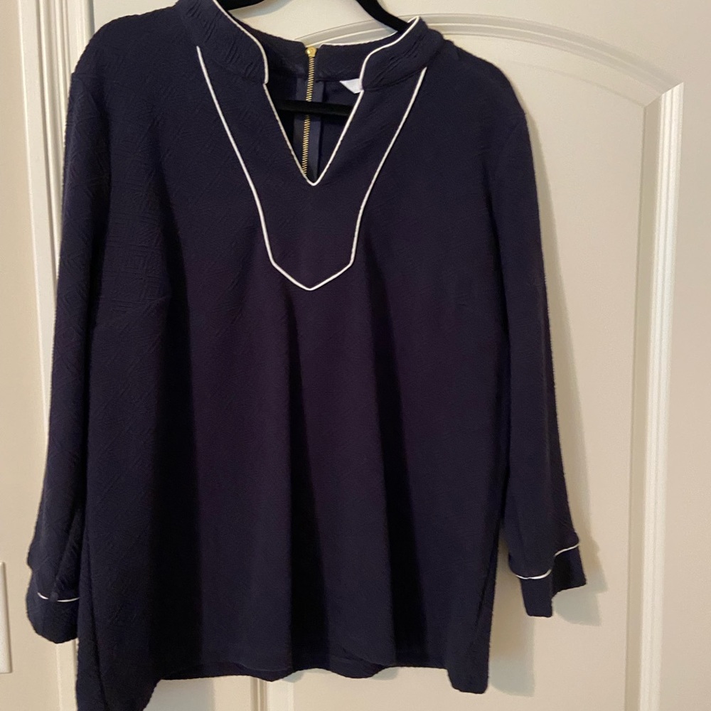 Crown and Ivy Navy Top